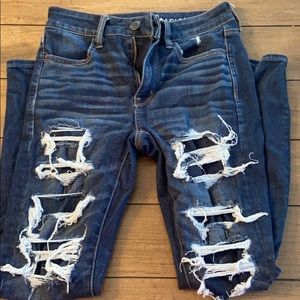 American eagle ripped skinny jeans